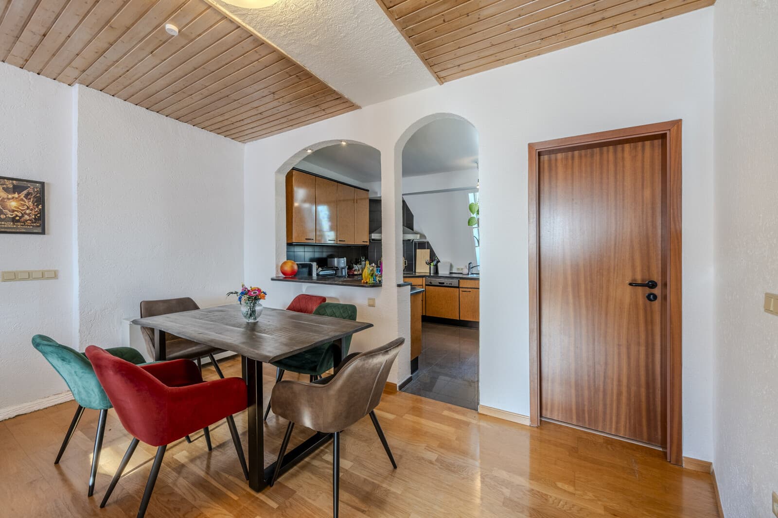 Charmante 3-Zimmer-Dachgeschosswohnung in Stuttgart-Ost