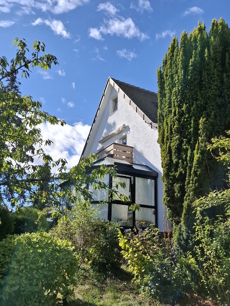 Idyllische 2-Zimmer Wohnung mit Balkon