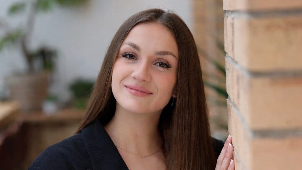 Lara Korbel