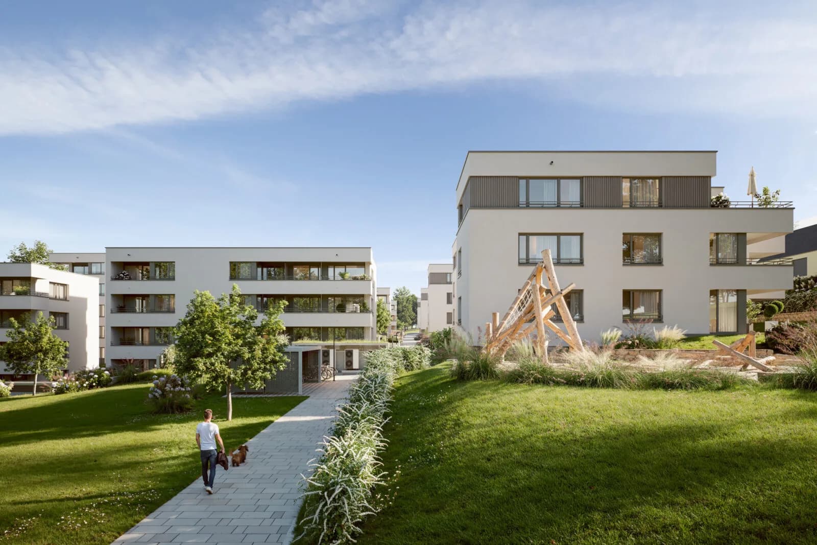 Straßenansicht des Neubauensembles Gämsenberg 2 in Ludwigsburg